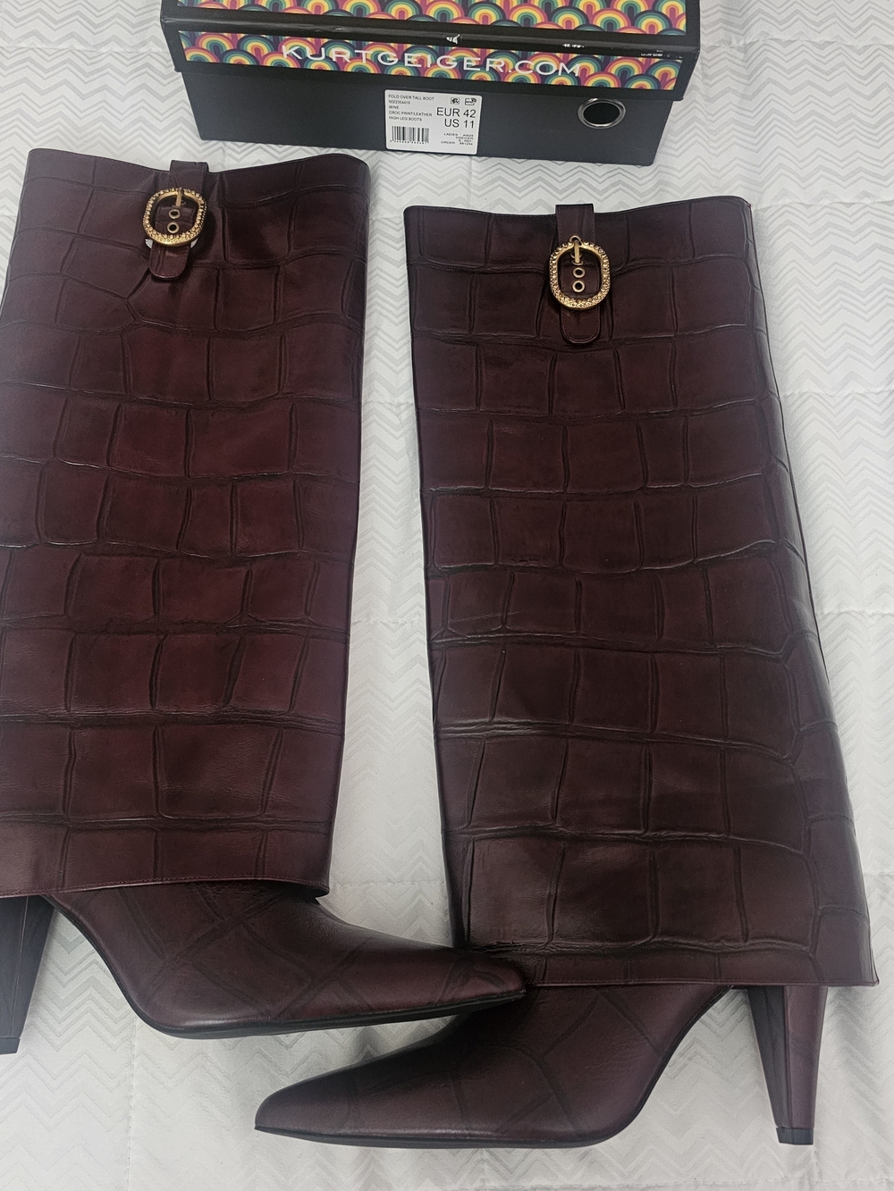 Kurt Geiger Burgundy Croc-Embossed Pointed Knee Boot with Gold Buckle - Picture 4 of 7